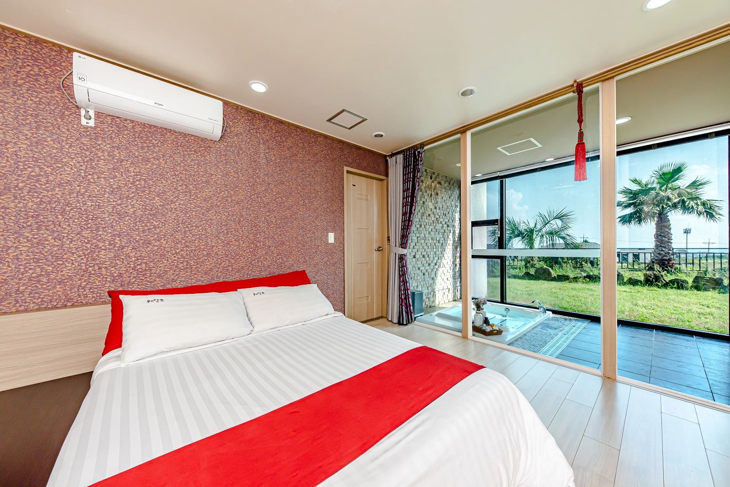 산호(20평 실내스파)