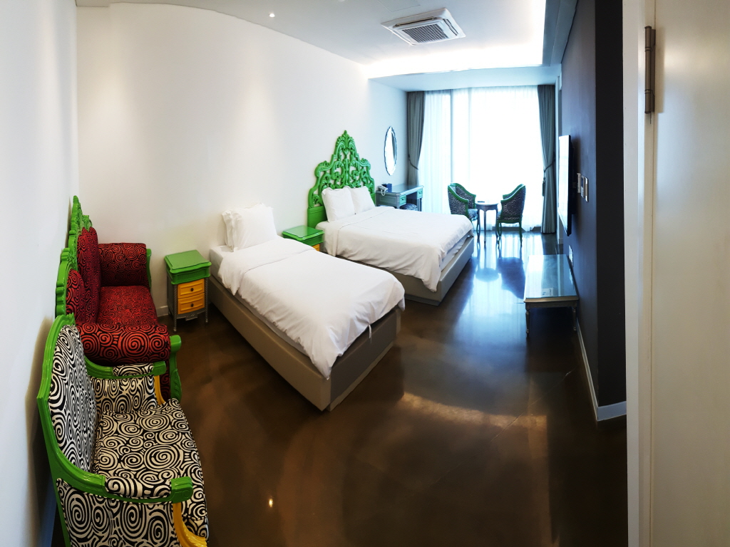 디럭스패밀리 트윈