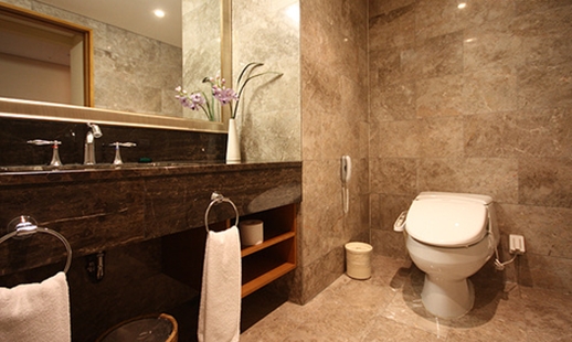 디럭스 트윈-조식포함