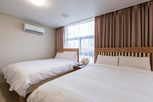 패밀리 스위트룸(더블침대2)