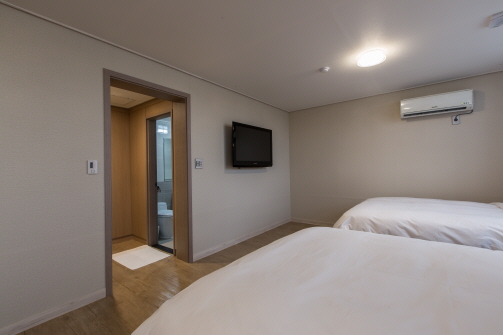 패밀리 스위트룸(더블침대2)