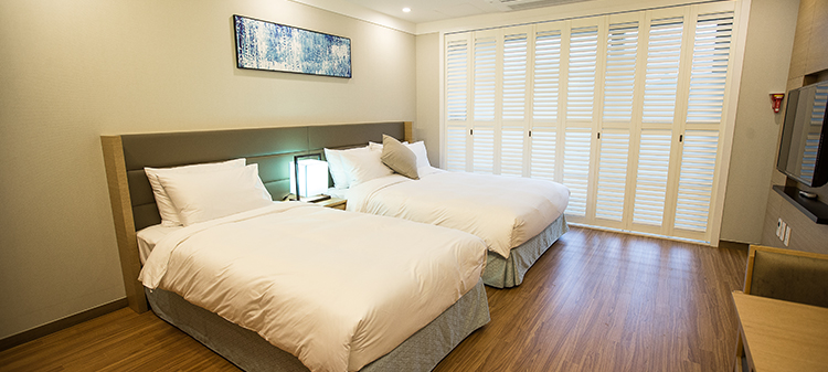 디럭스 패밀리 트윈 (더블+싱글)