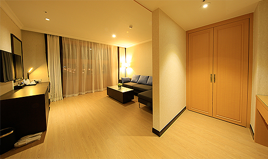 호텔-주니어스위트(킹)-조식불포함