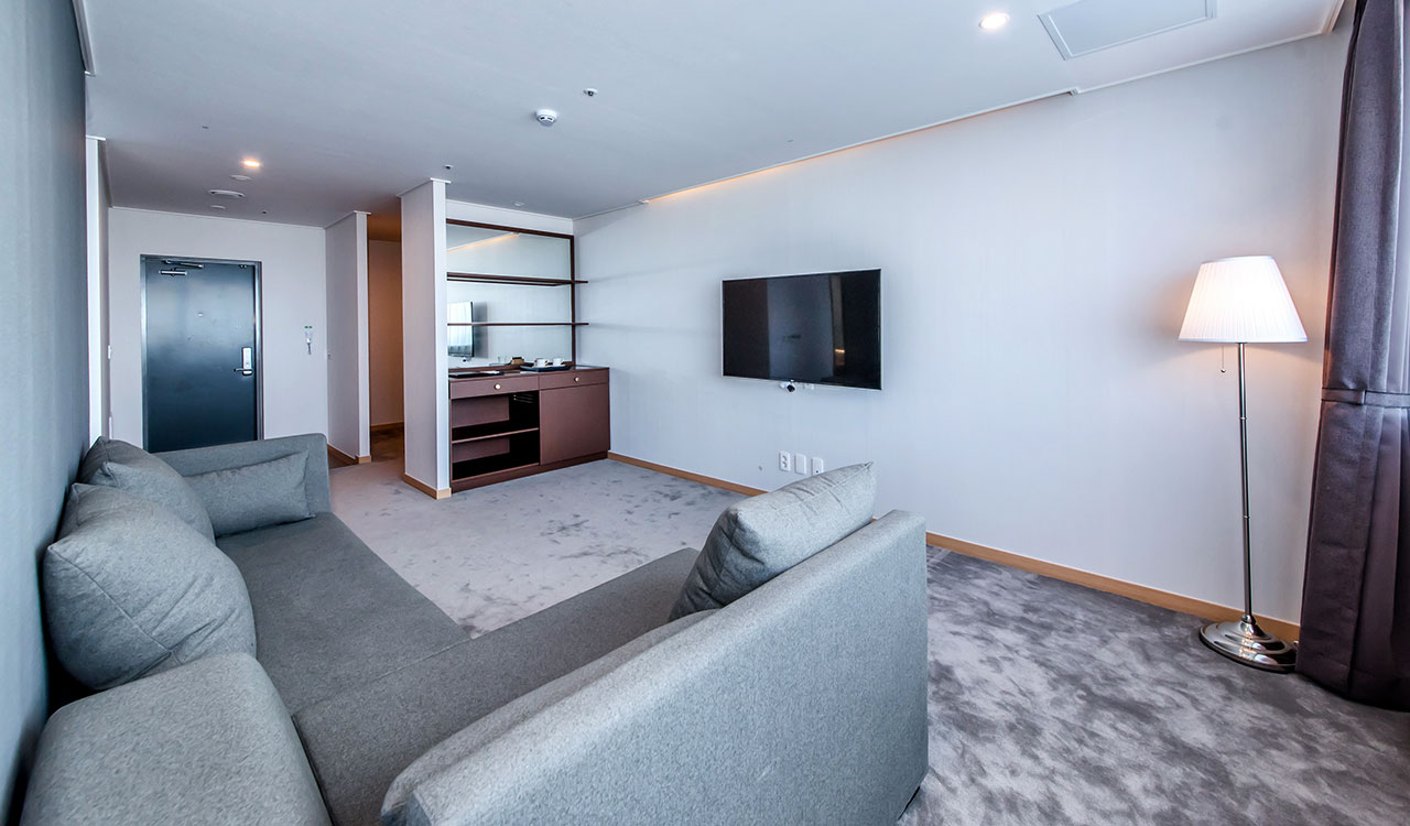 디럭스 스위트-2인조식포함