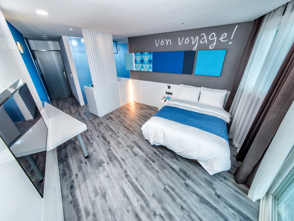 이그제큐티브 더블