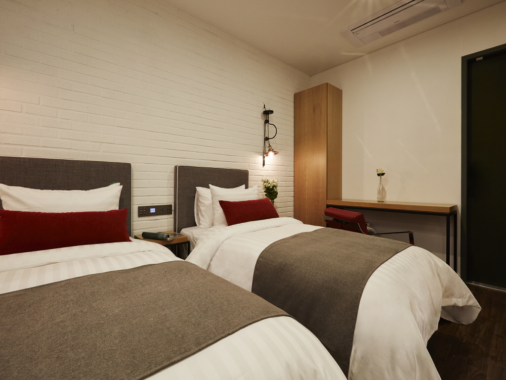 스탠다드 트윈 (싱글+싱글)