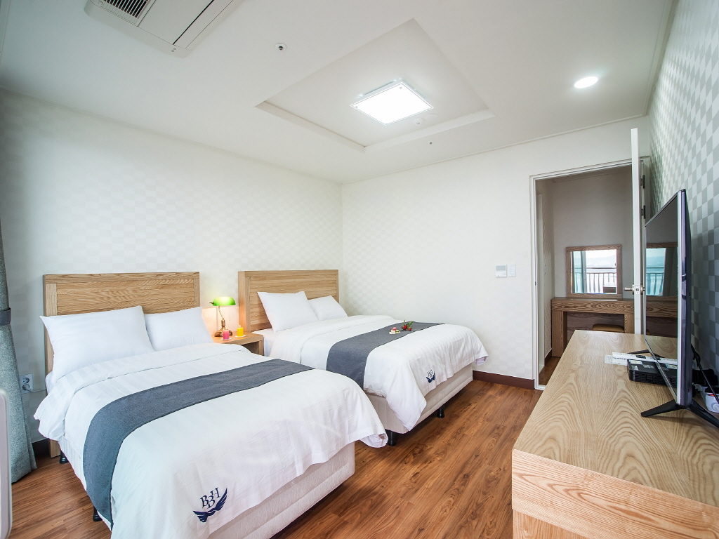 스위트룸(싱글,더블,거실)