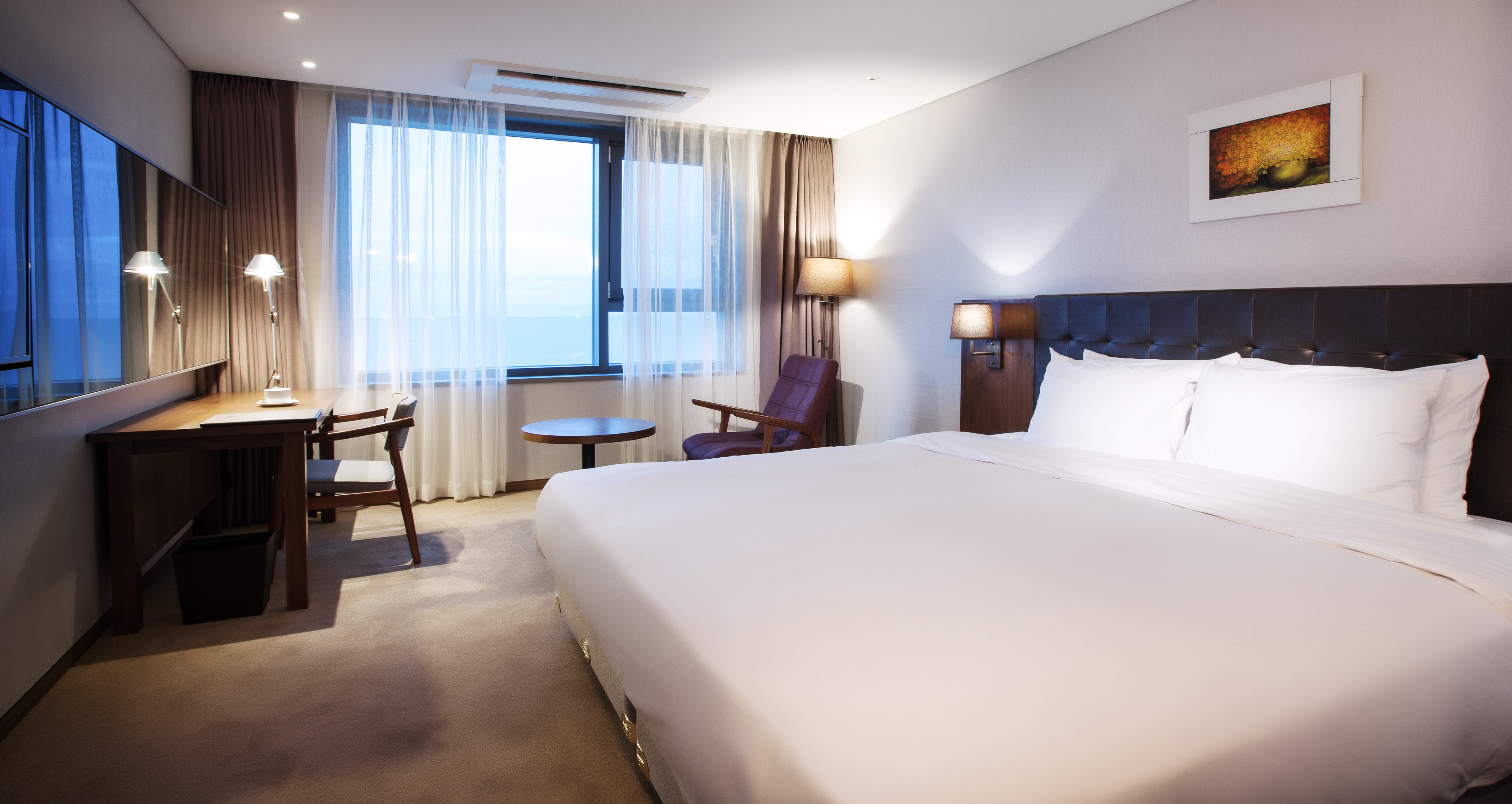 디럭스 트윈-3인(조식불포함)